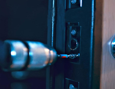 开平24小时上门开锁公司