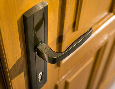 开平24小时上门开锁公司